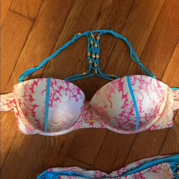 Beach Bunny Large Top - Picture 1 of 6